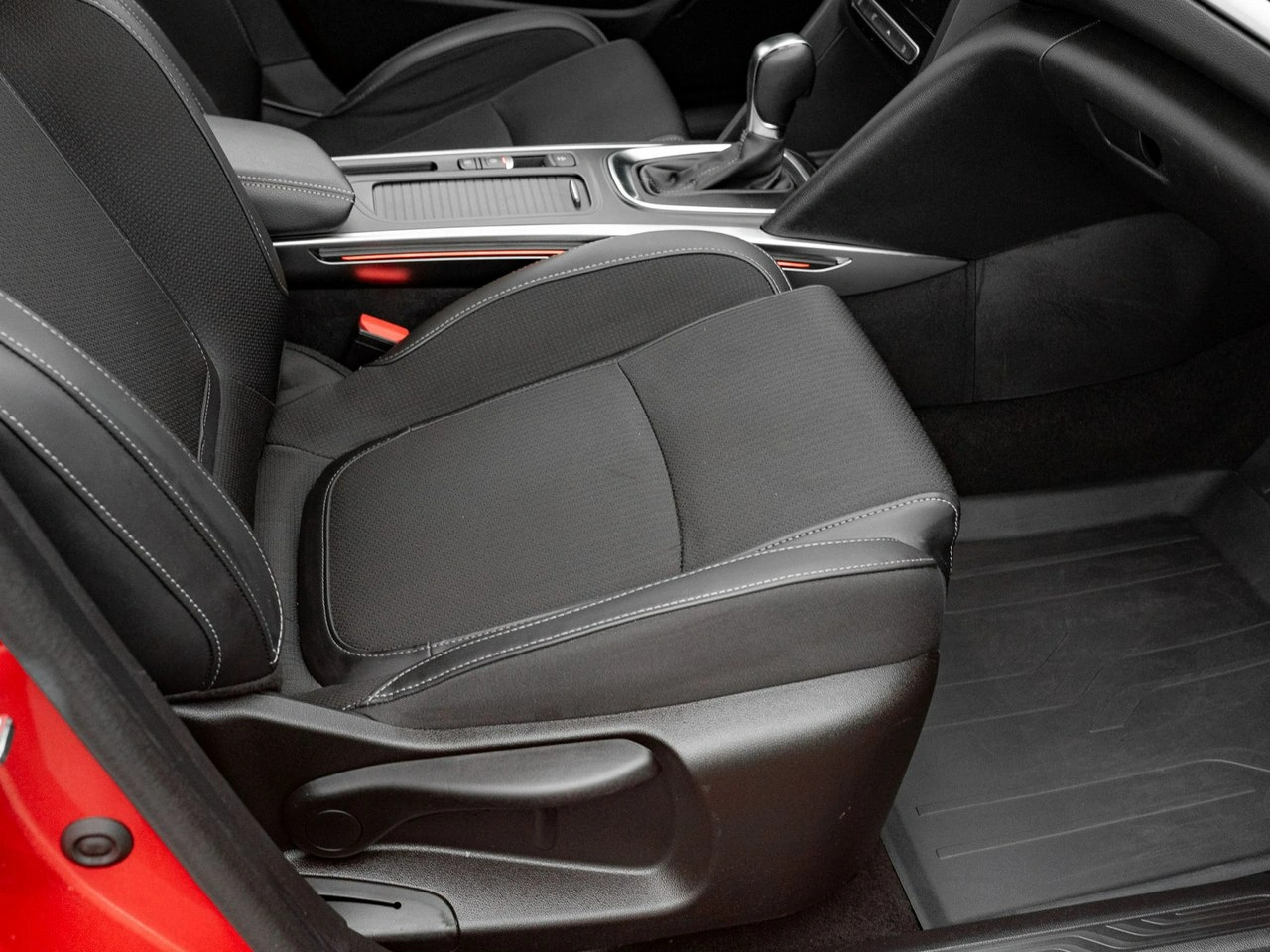 Renault Megane - Zdjęcie 32