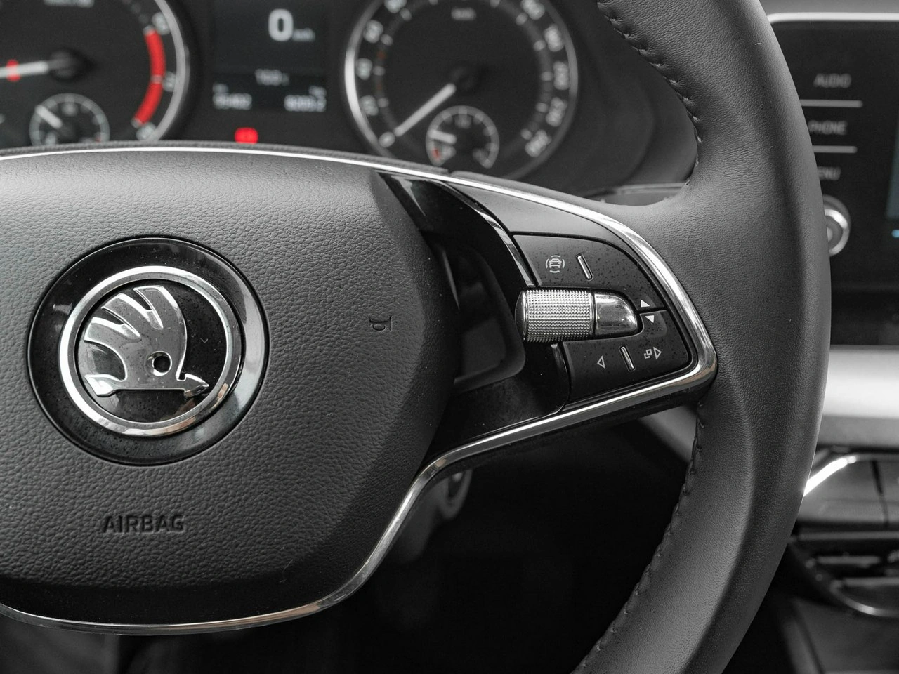 Skoda Octavia - Zdjęcie 16