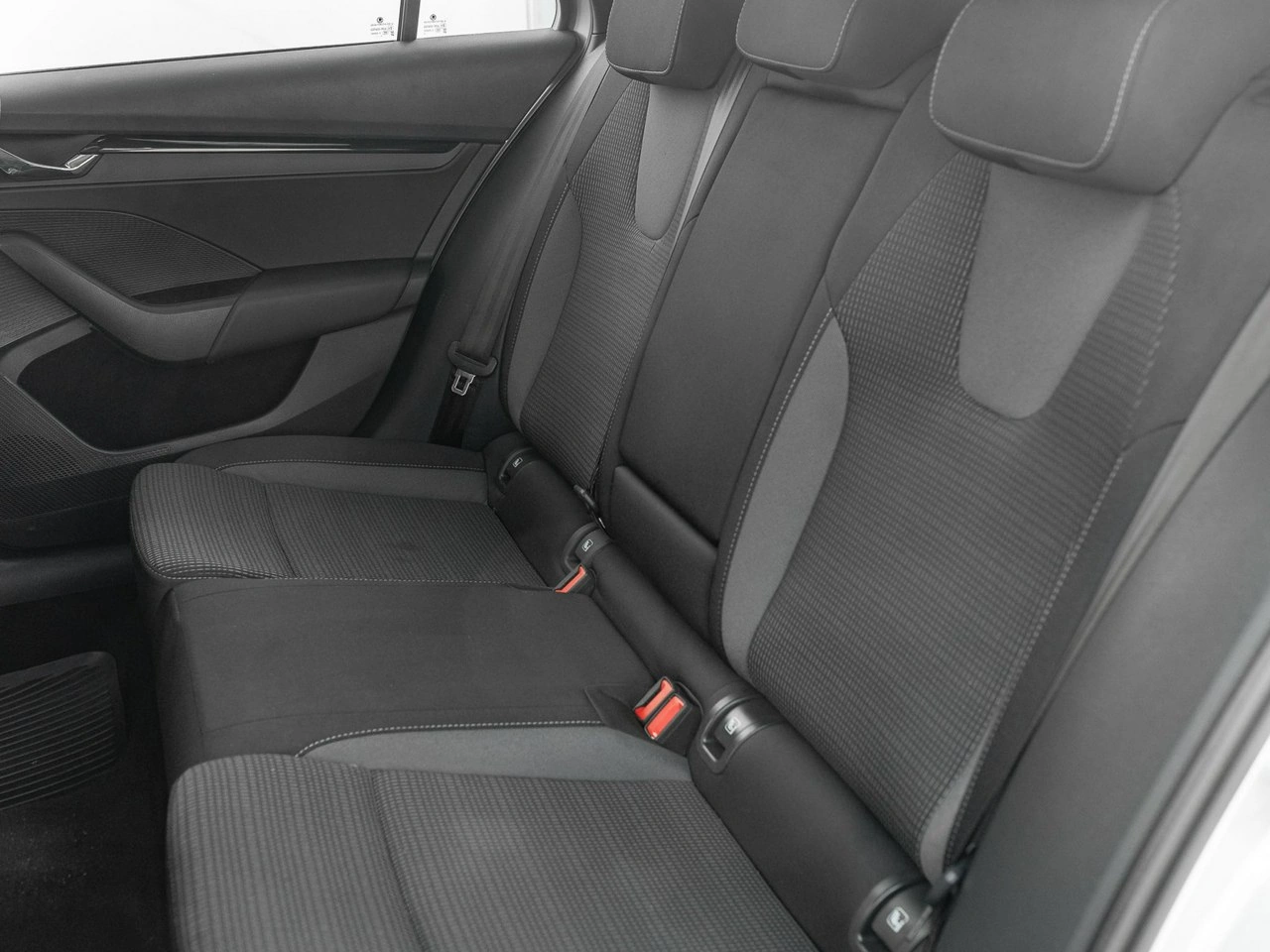 Skoda Octavia - Zdjęcie 27