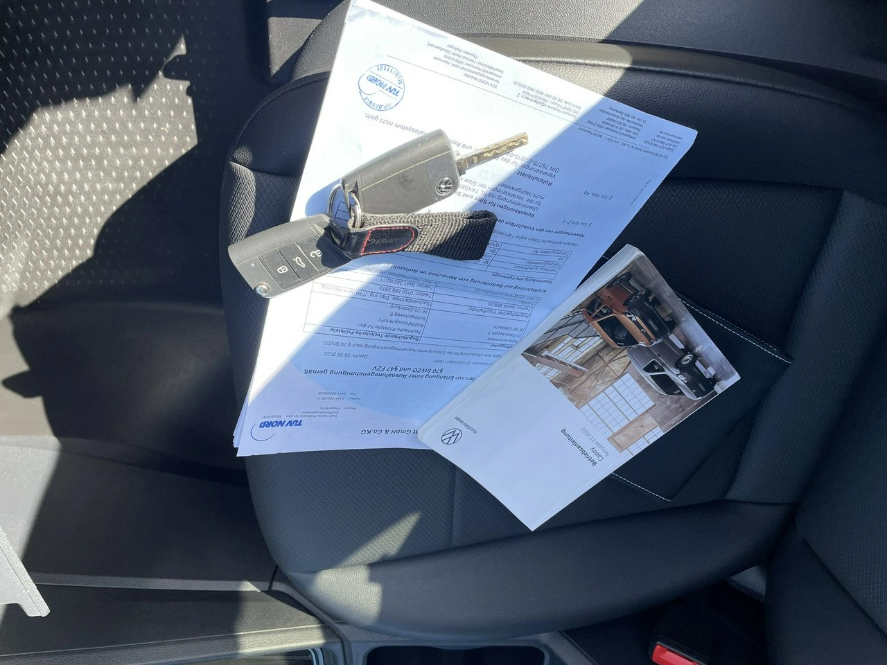 Volkswagen Caddy - Zdjęcie 21