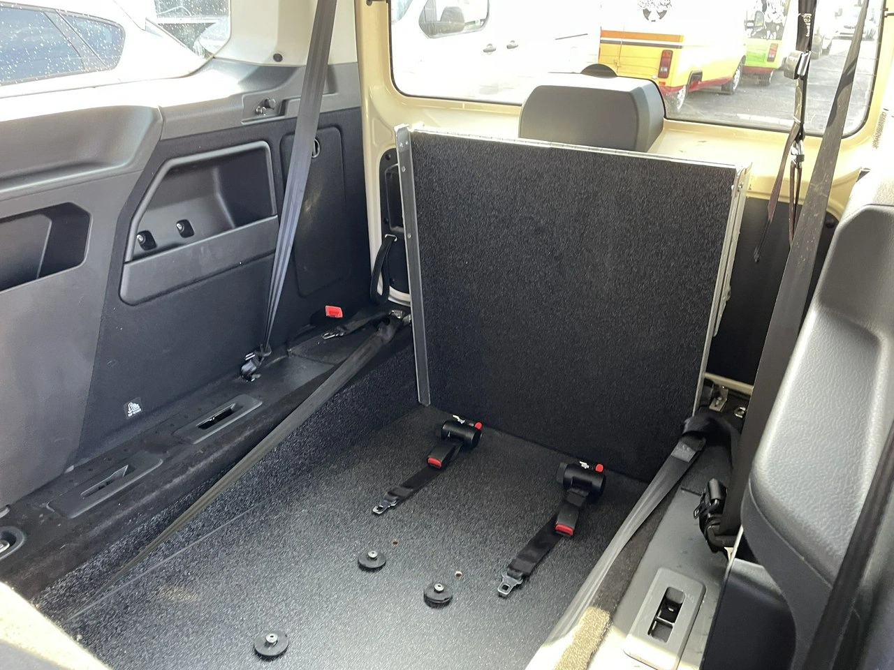 Volkswagen Caddy - Zdjęcie 6