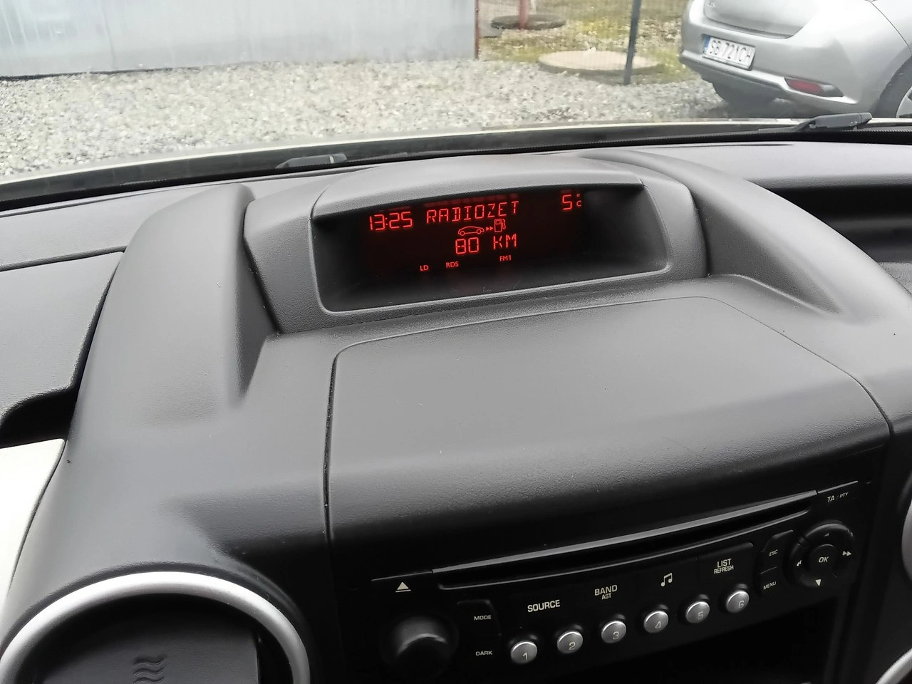 Citroën Berlingo - Zdjęcie 25