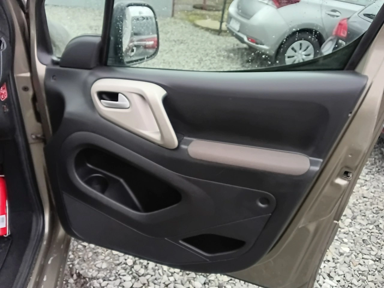 Citroën Berlingo - Zdjęcie 28