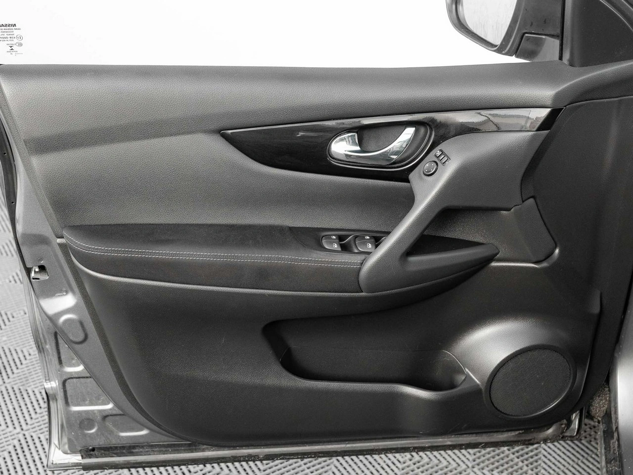 Nissan Qashqai - Zdjęcie 11