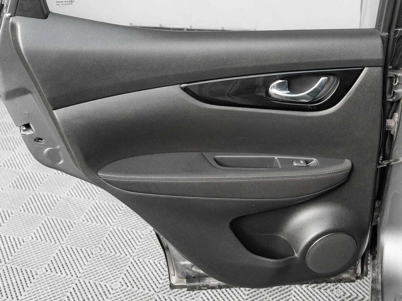 Nissan Qashqai - Zdjęcie 27