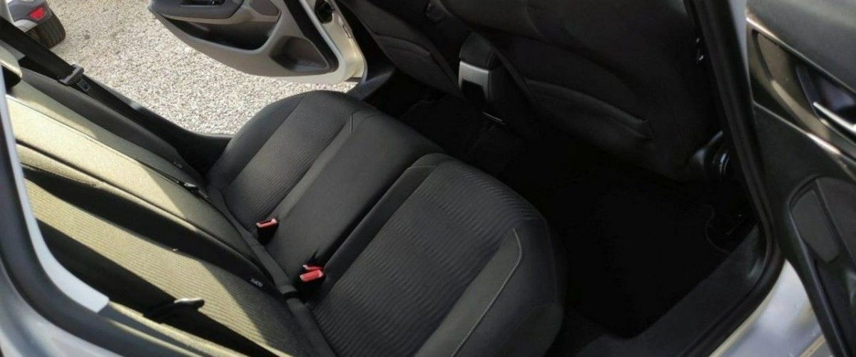 Peugeot 308 - Zdjęcie 19