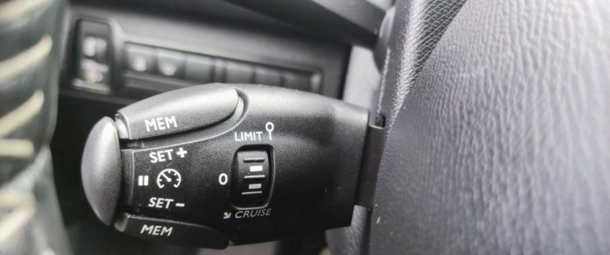 Peugeot 308 - Zdjęcie 25