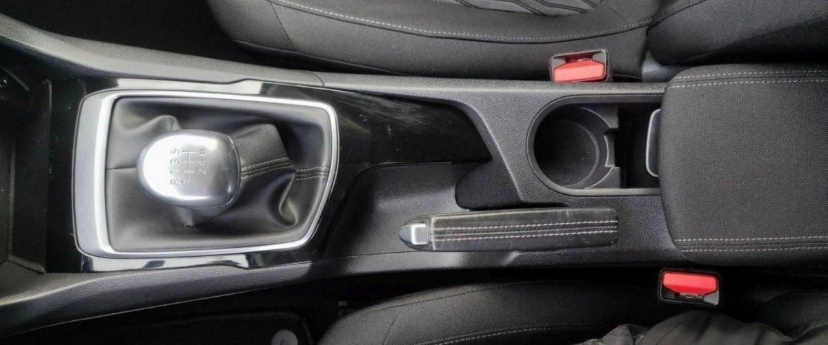 Peugeot 308 - Zdjęcie 28