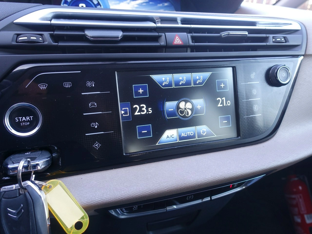 Citroën C4 Picasso - Zdjęcie 21