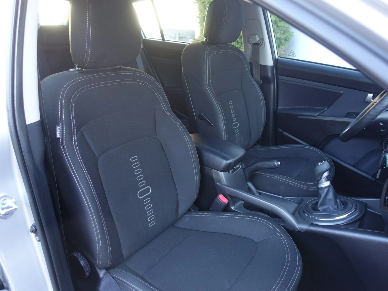 Kia Sportage - Zdjęcie 13