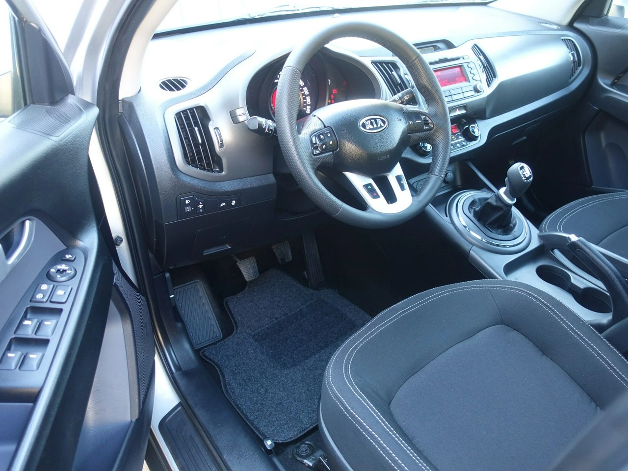 Kia Sportage - Zdjęcie 7