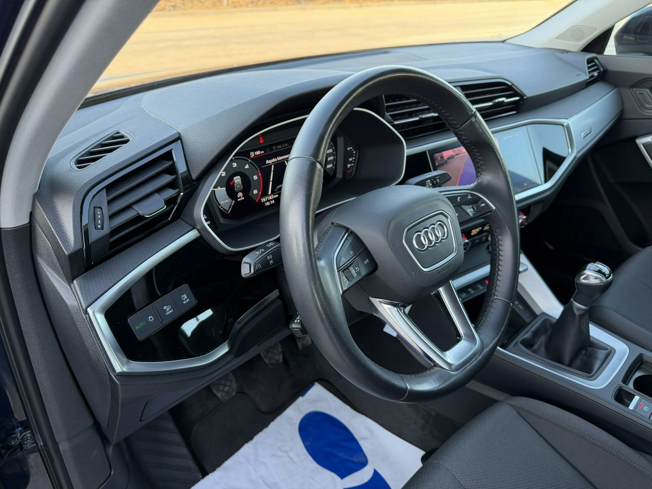 Audi Q3 - Zdjęcie 18