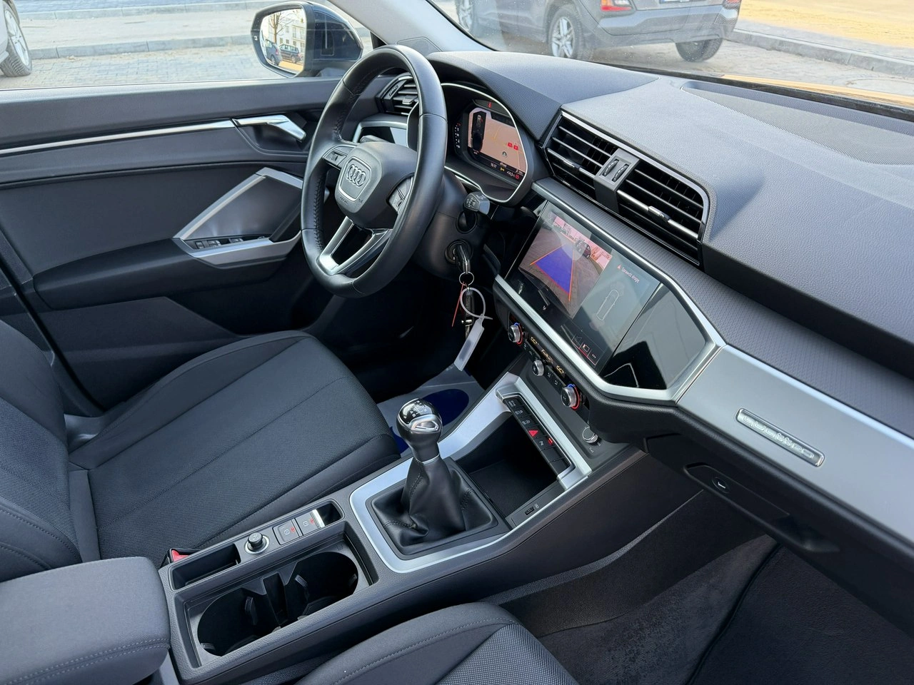 Audi Q3 - Zdjęcie 34