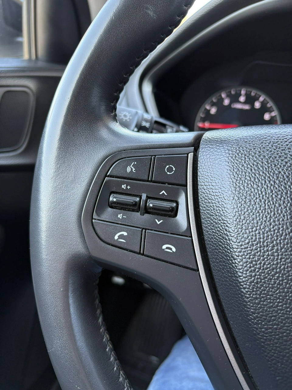 Hyundai i20 - Zdjęcie 18