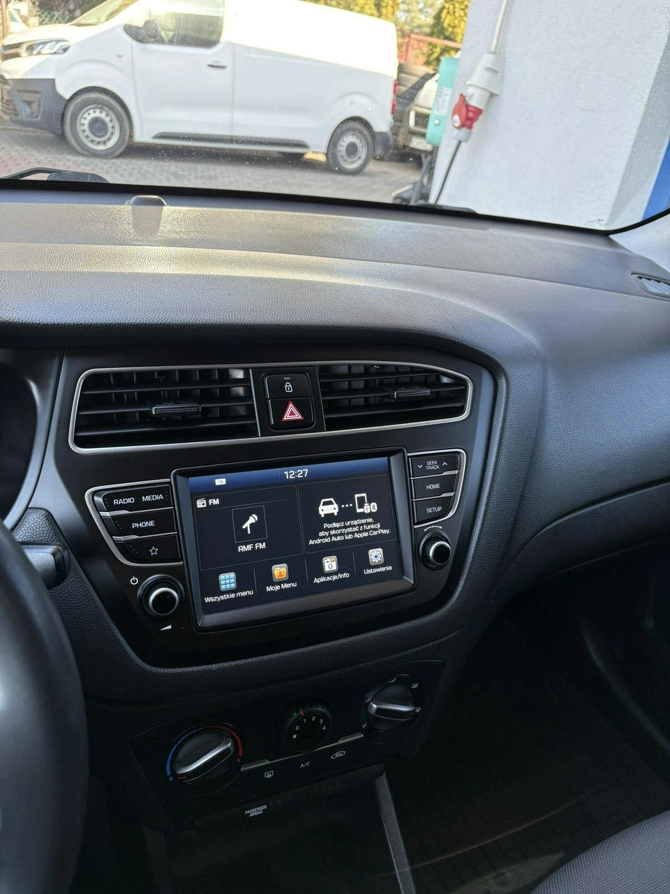 Hyundai i20 - Zdjęcie 20