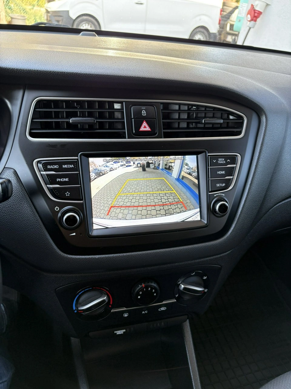 Hyundai i20 - Zdjęcie 21