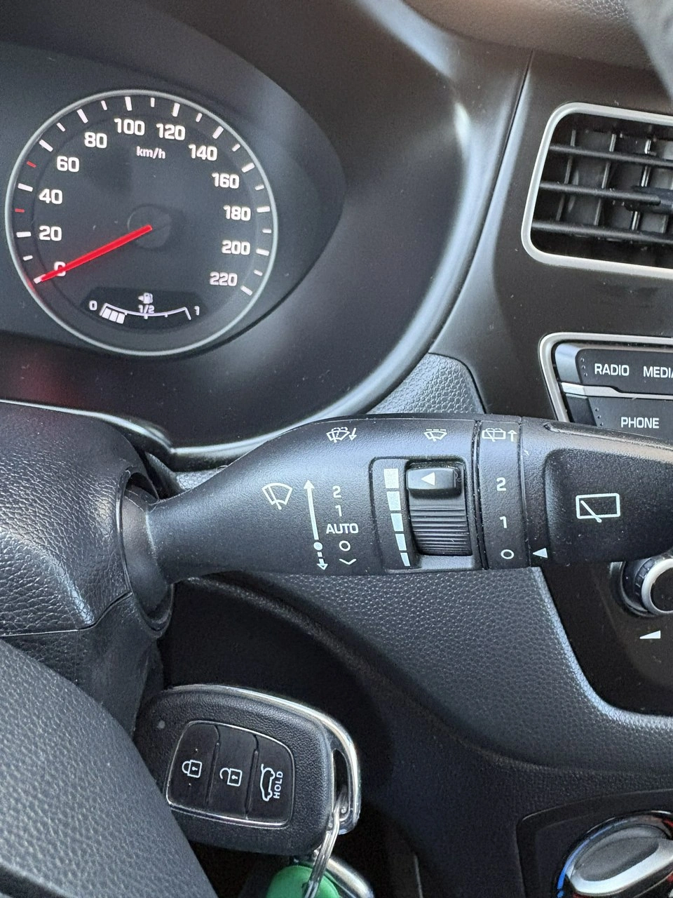 Hyundai i20 - Zdjęcie 25