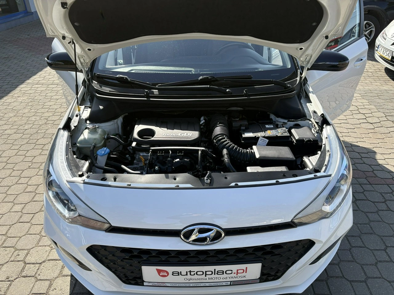 Hyundai i20 - Zdjęcie 30