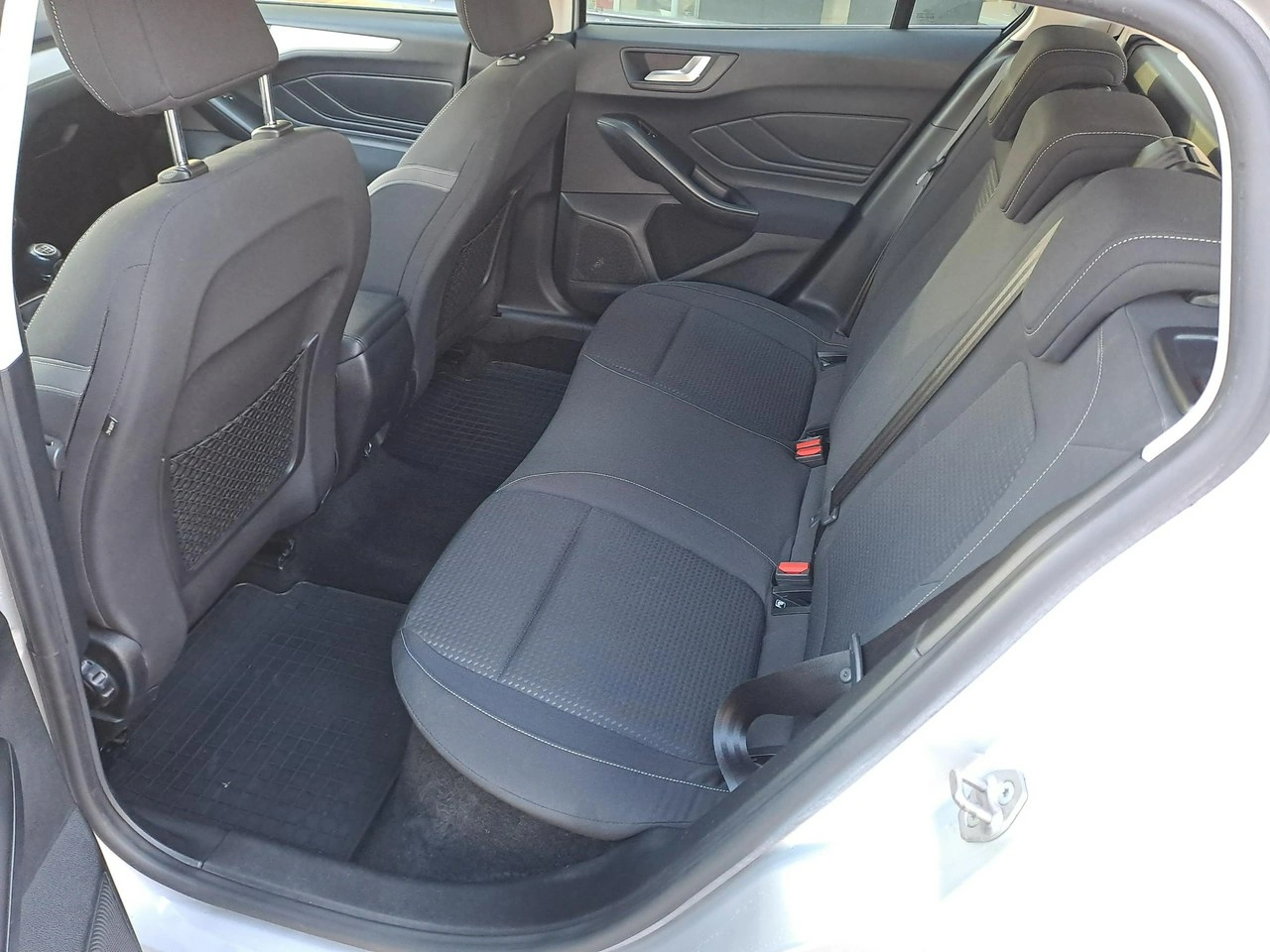 Ford Focus - Zdjęcie 9