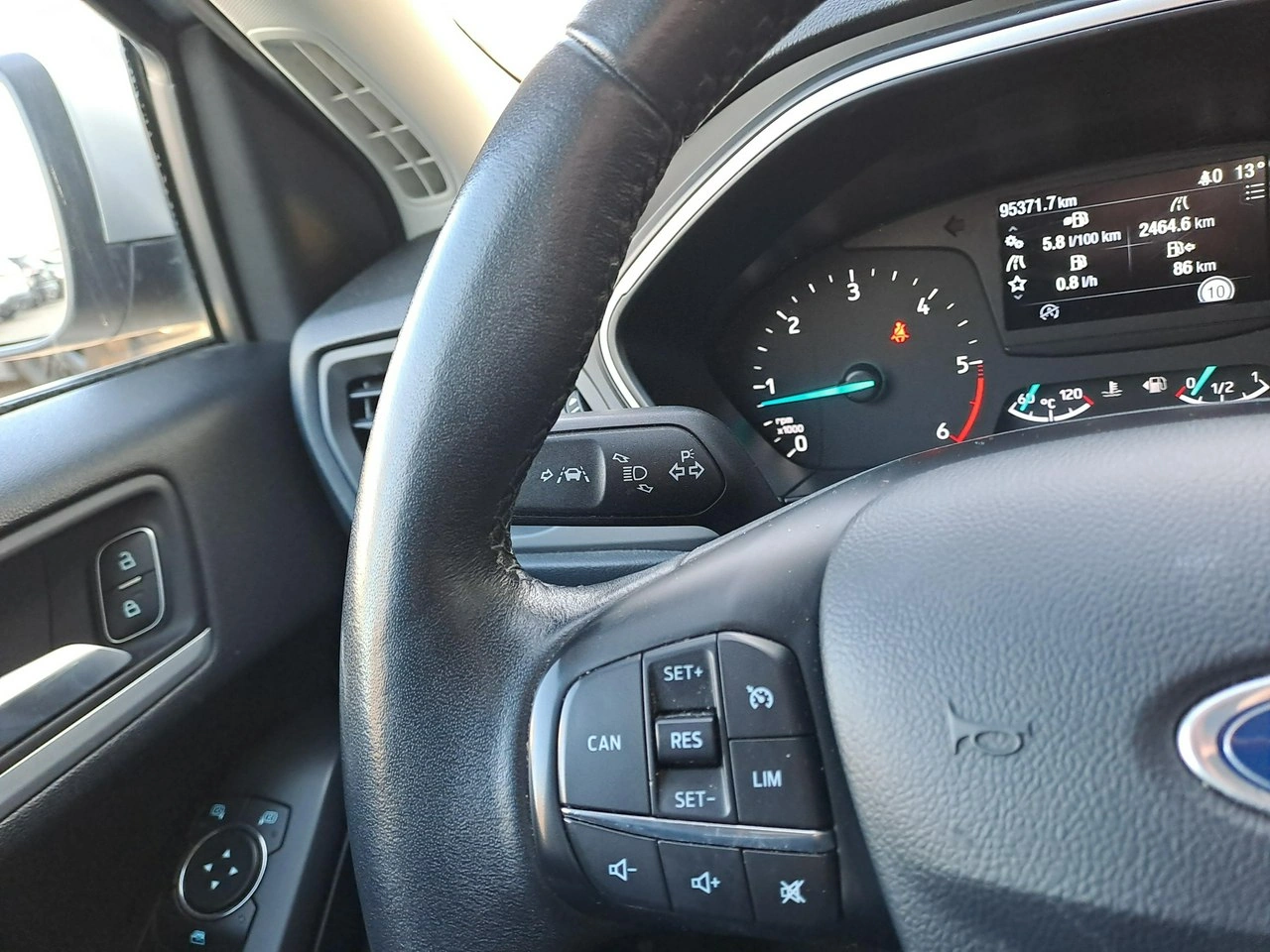 Ford Focus - Zdjęcie 19