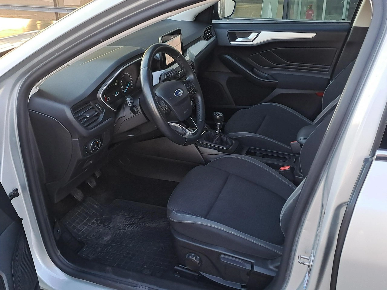 Ford Focus - Zdjęcie 8