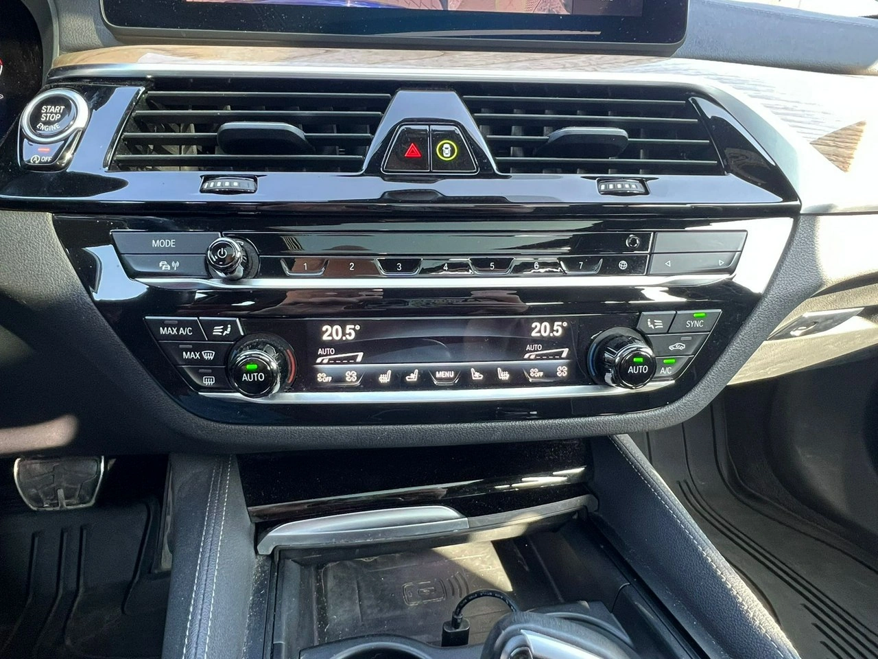 BMW M550i - Zdjęcie 11