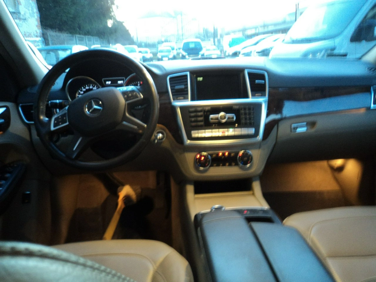 Mercedes ML 350 - Zdjęcie 9