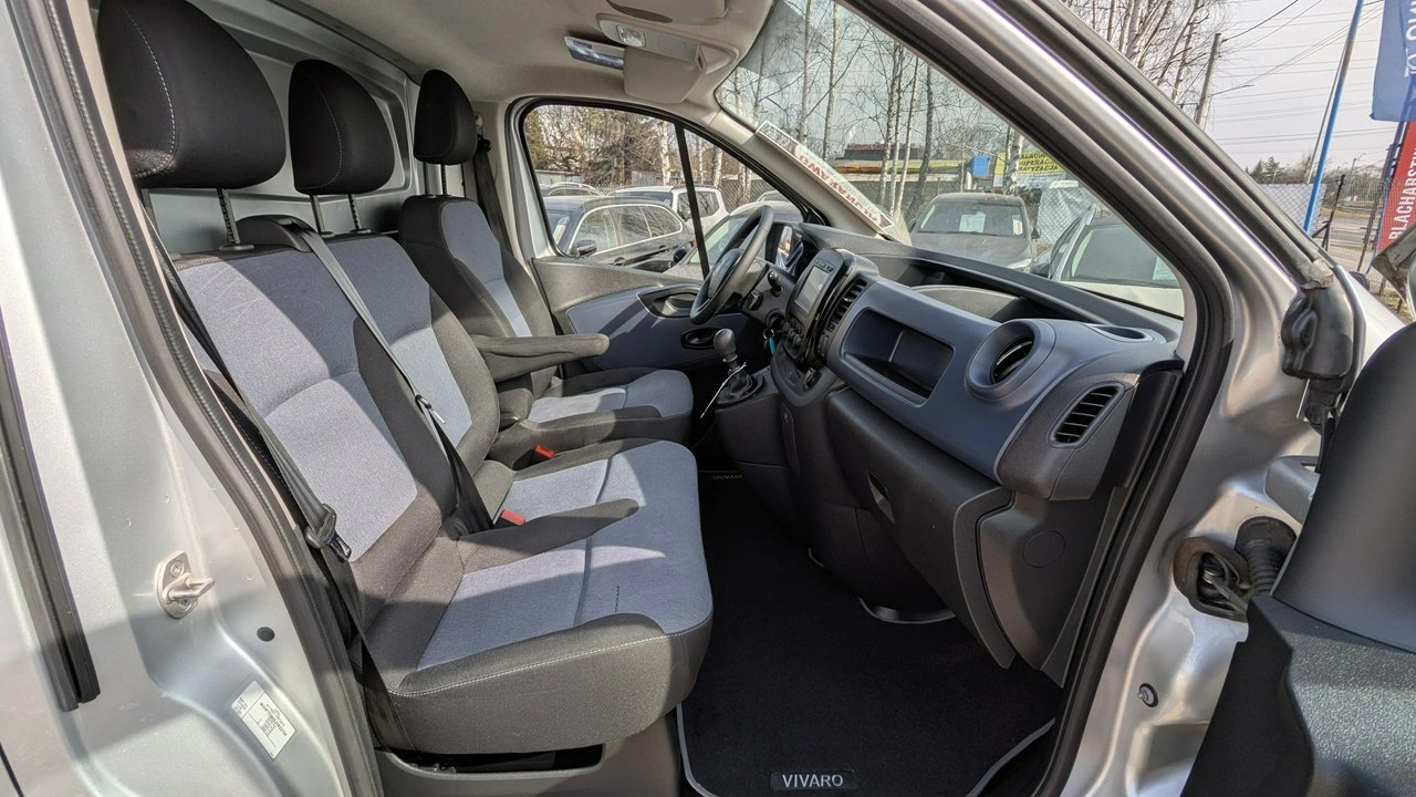 Opel Vivaro - Zdjęcie 12