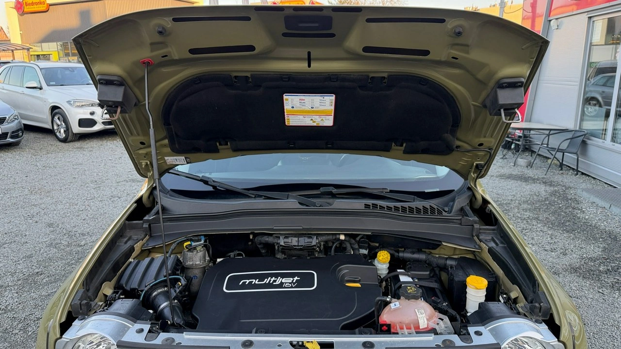 Jeep Renegade - Zdjęcie 13