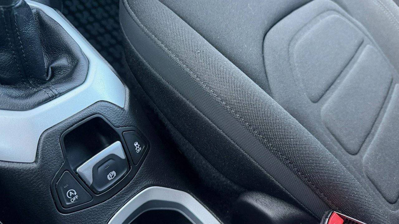 Jeep Renegade - Zdjęcie 33