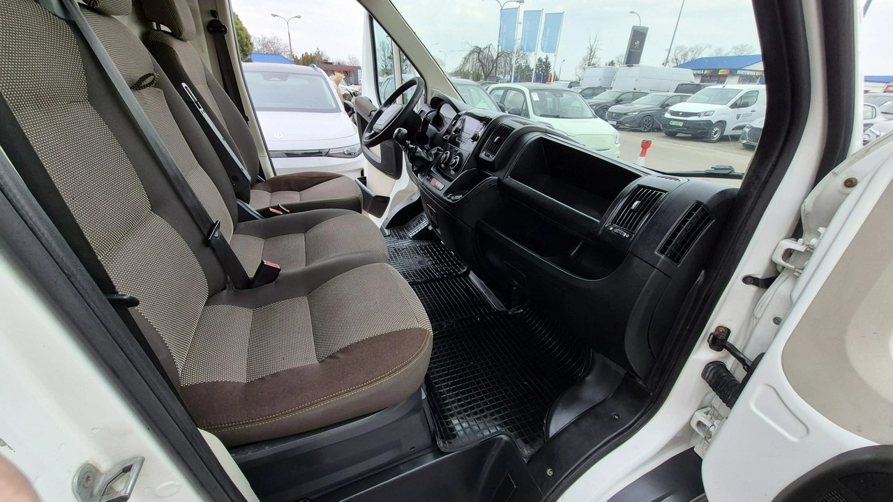 Peugeot Boxer - Zdjęcie 10