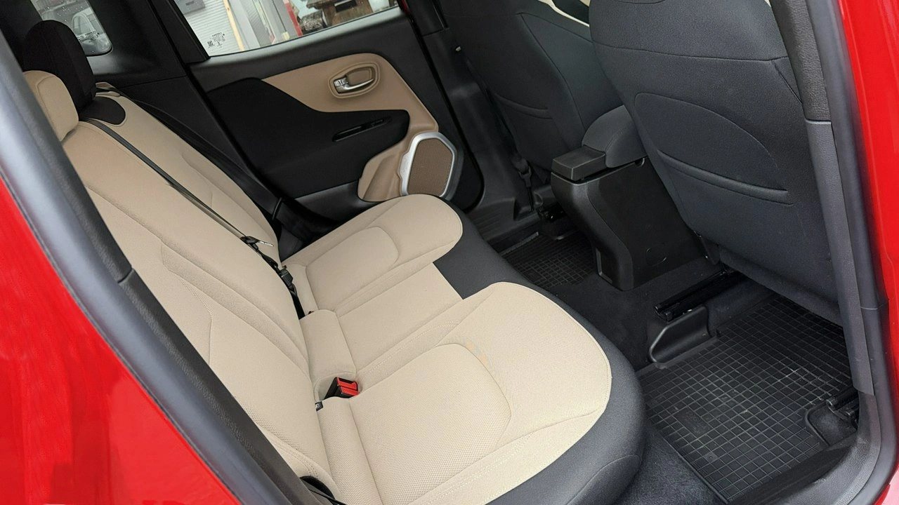 Jeep Renegade - Zdjęcie 24