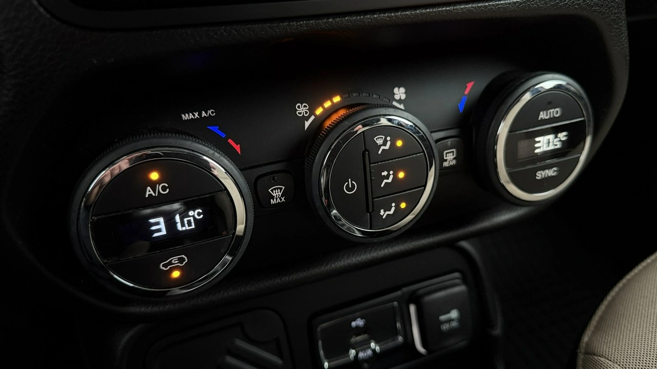 Jeep Renegade - Zdjęcie 32