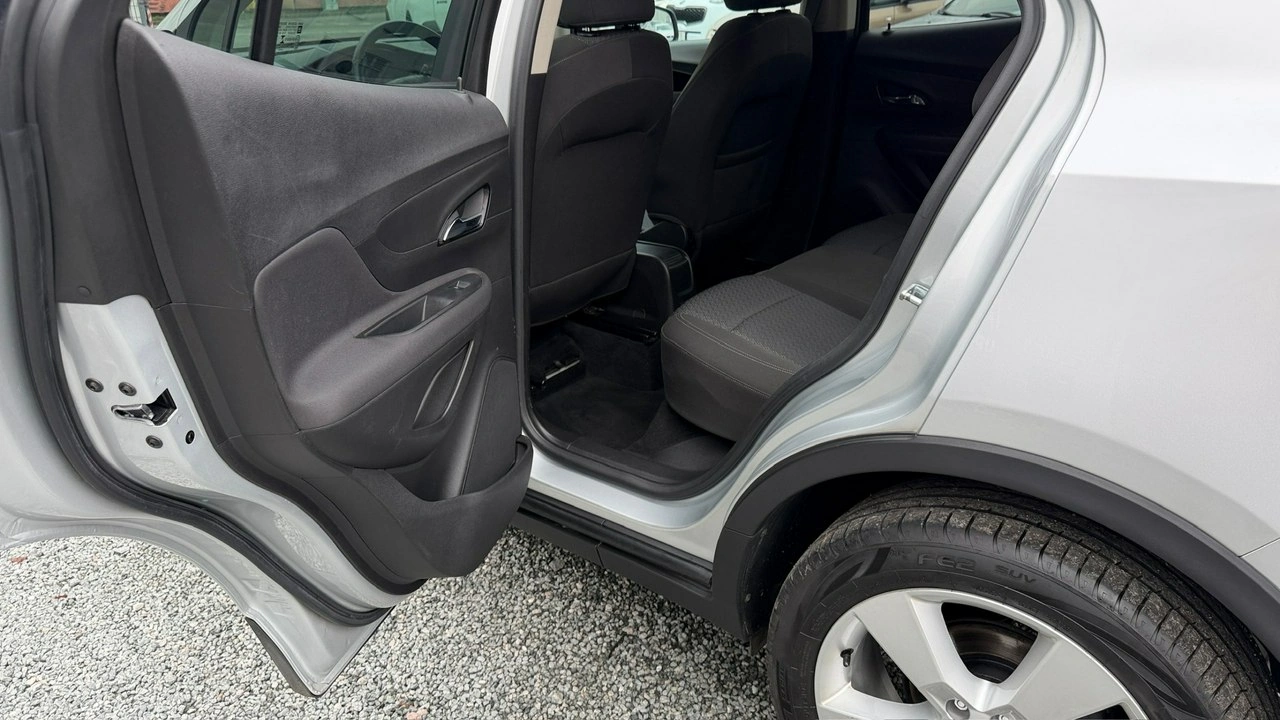 Opel Mokka - Zdjęcie 24