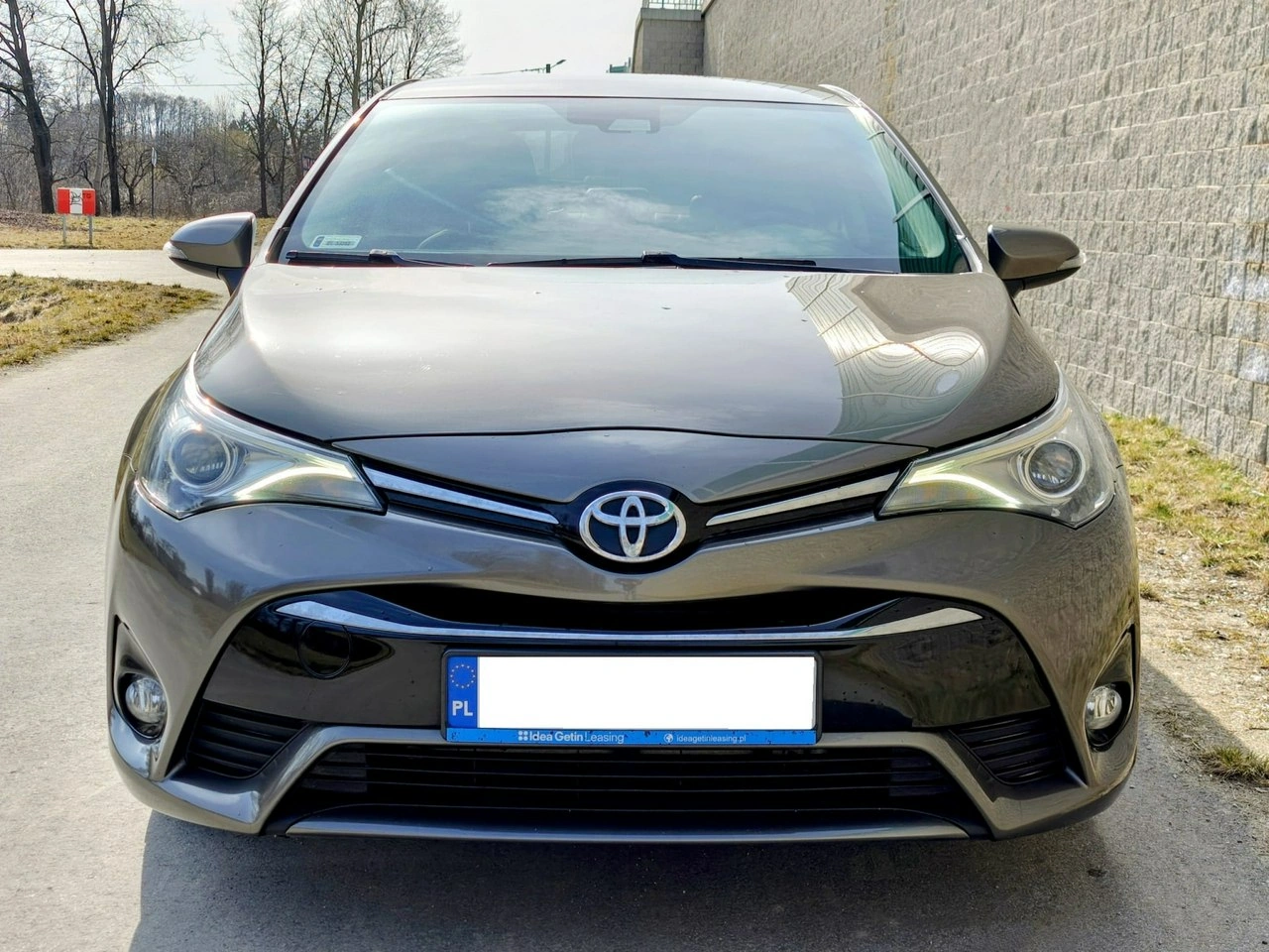 Toyota Avensis - Zdjęcie 1