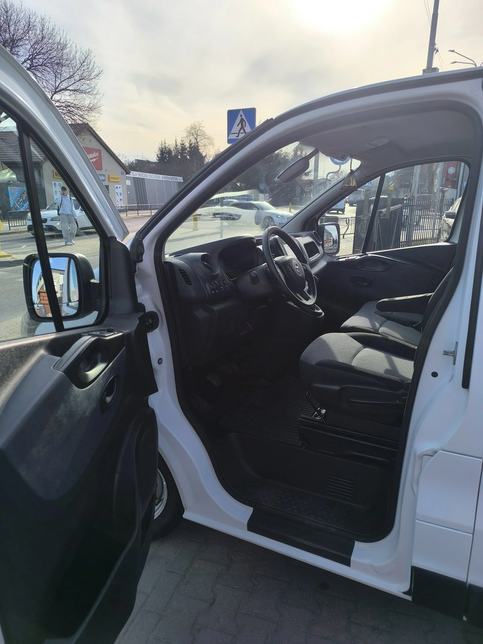 Opel Vivaro - Zdjęcie 12
