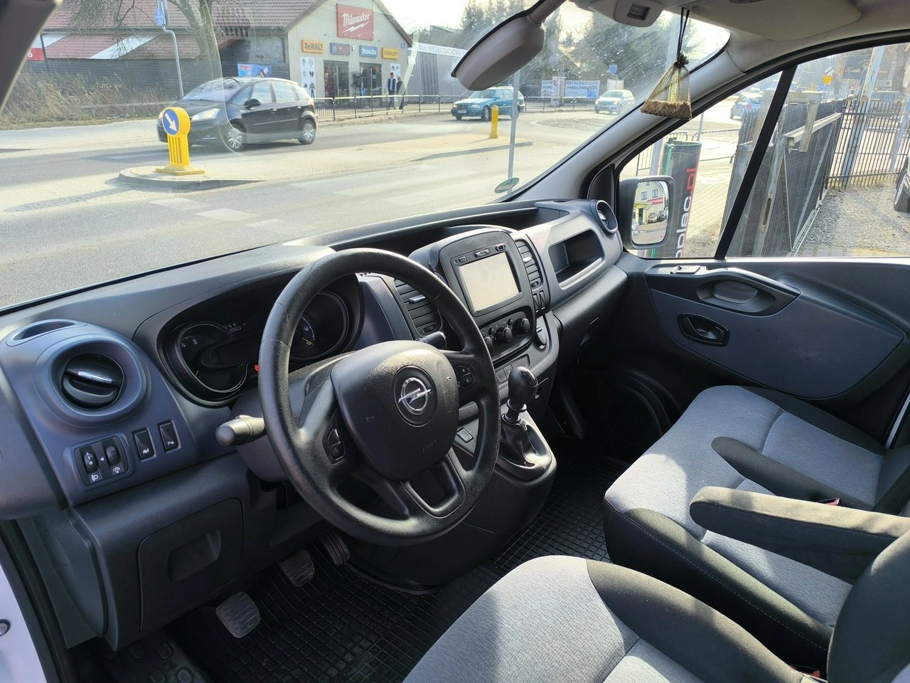 Opel Vivaro - Zdjęcie 13