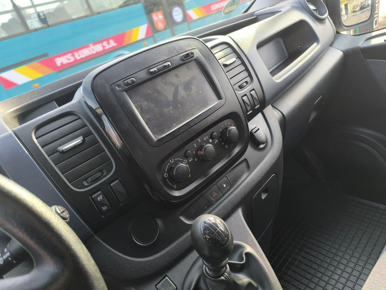 Opel Vivaro - Zdjęcie 14