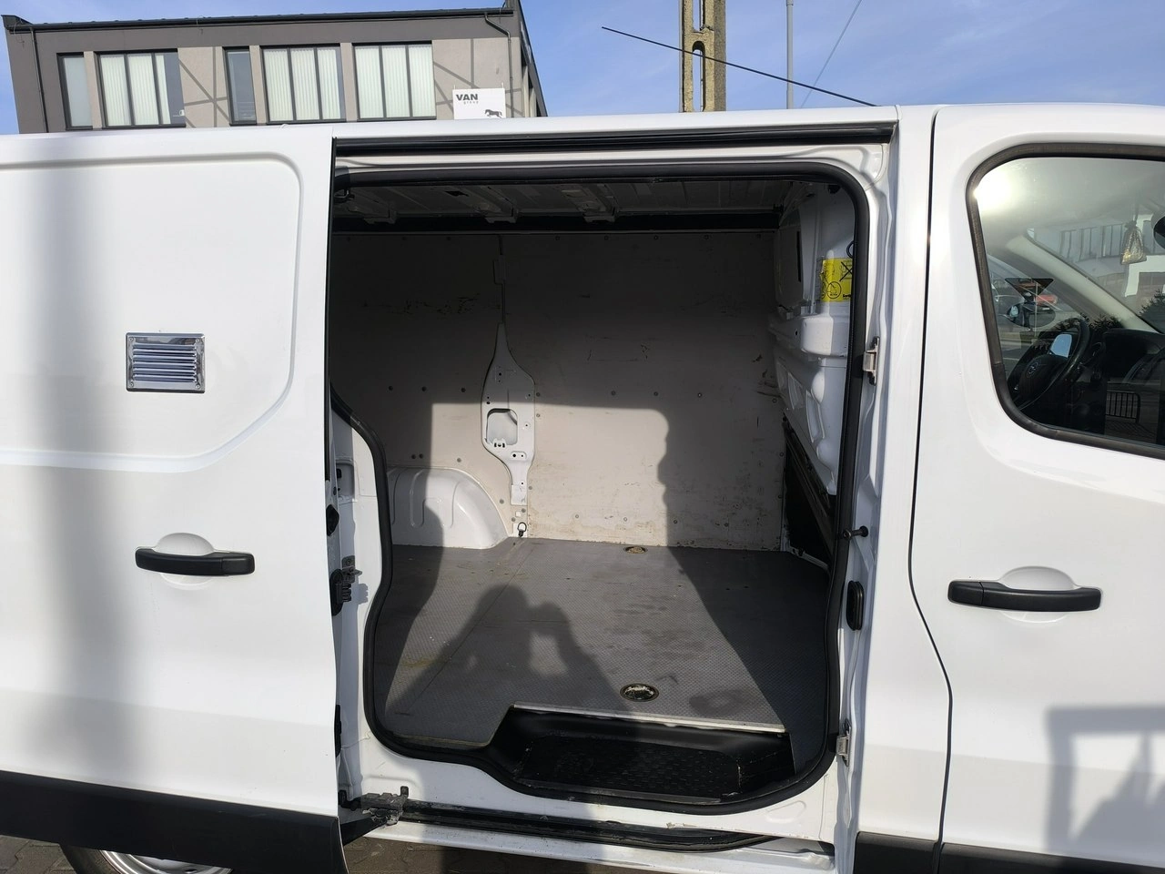 Opel Vivaro - Zdjęcie 21