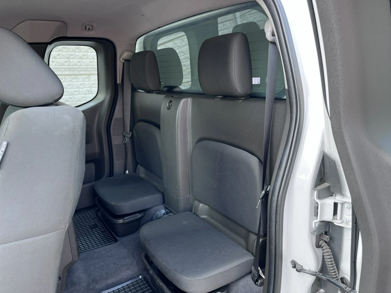 Nissan Navara - Zdjęcie 14