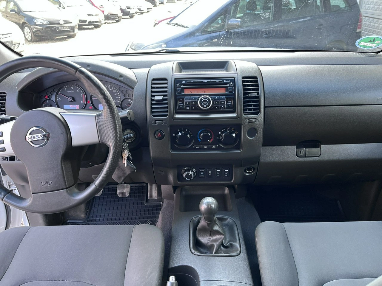 Nissan Navara - Zdjęcie 16