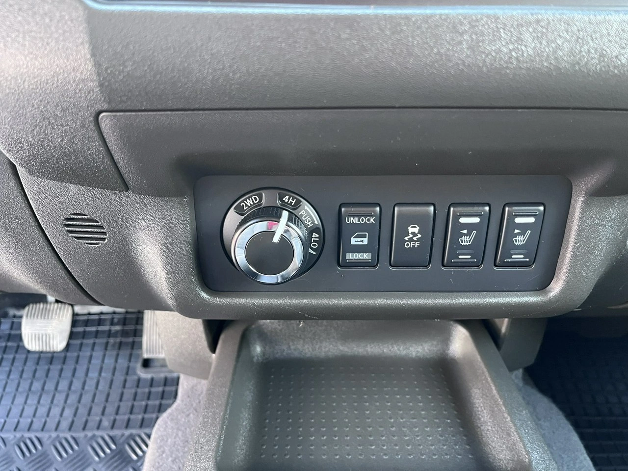 Nissan Navara - Zdjęcie 18