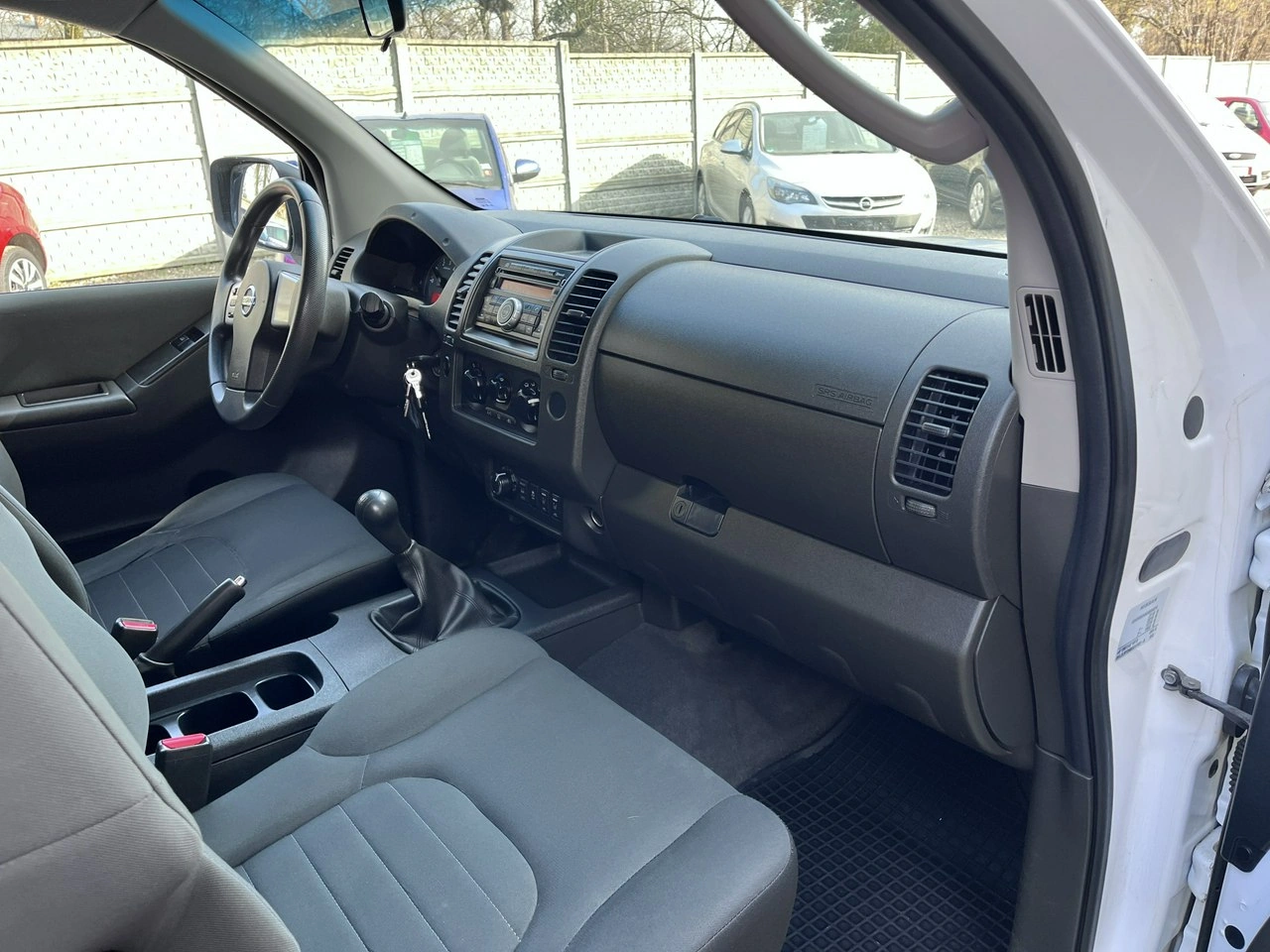 Nissan Navara - Zdjęcie 22