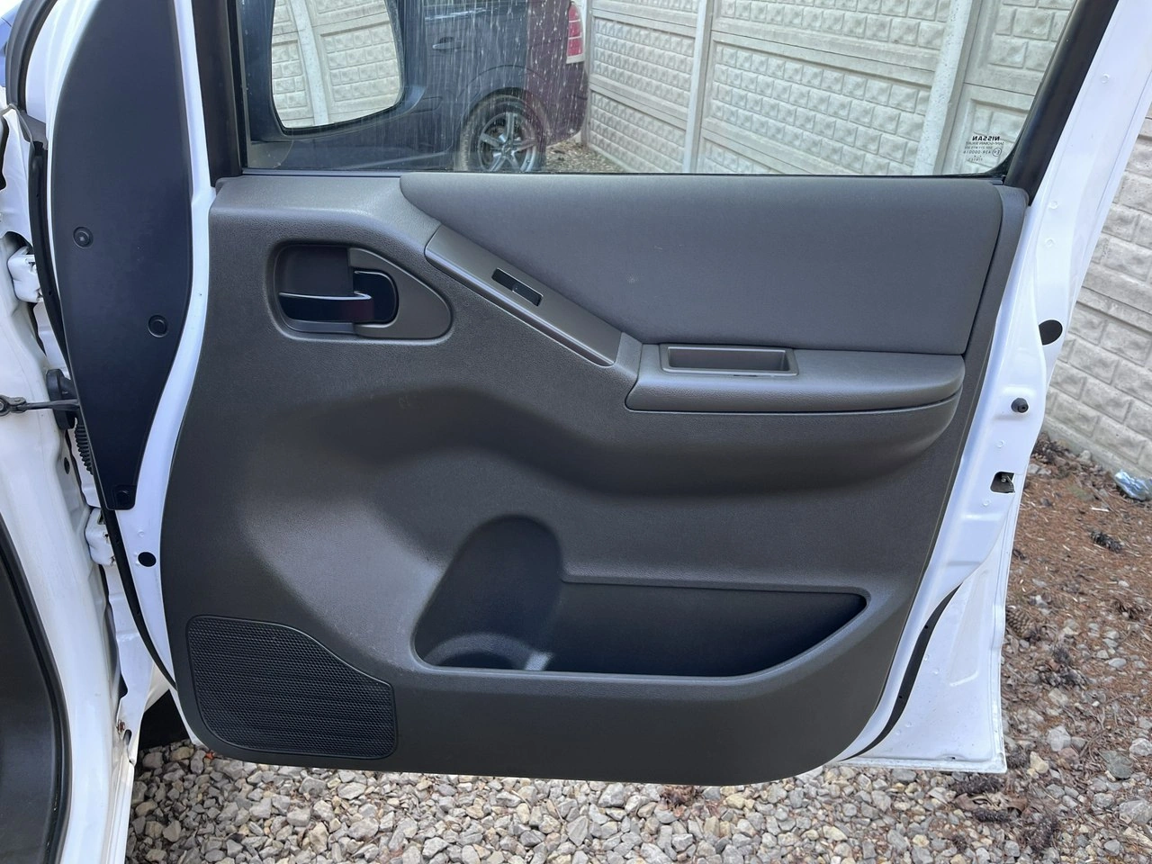 Nissan Navara - Zdjęcie 23