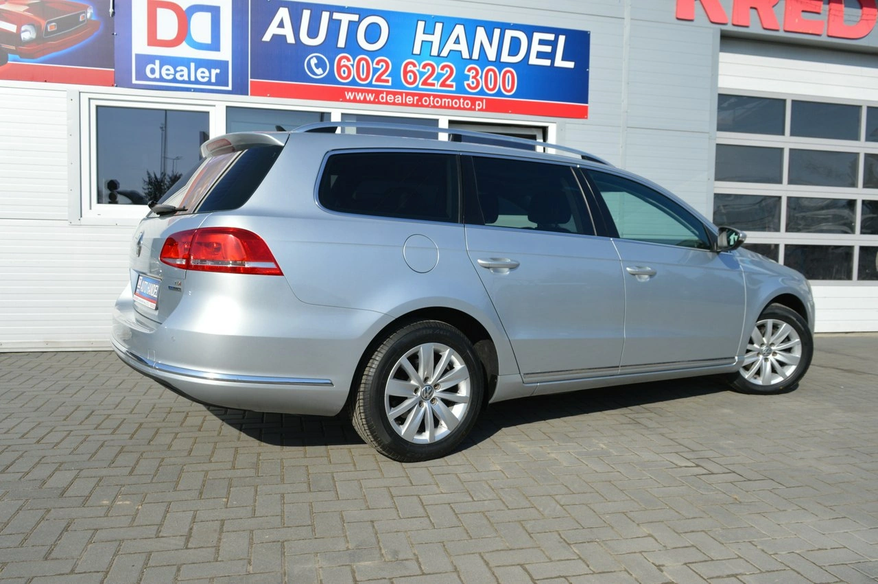 Volkswagen Passat - Zdjęcie 10
