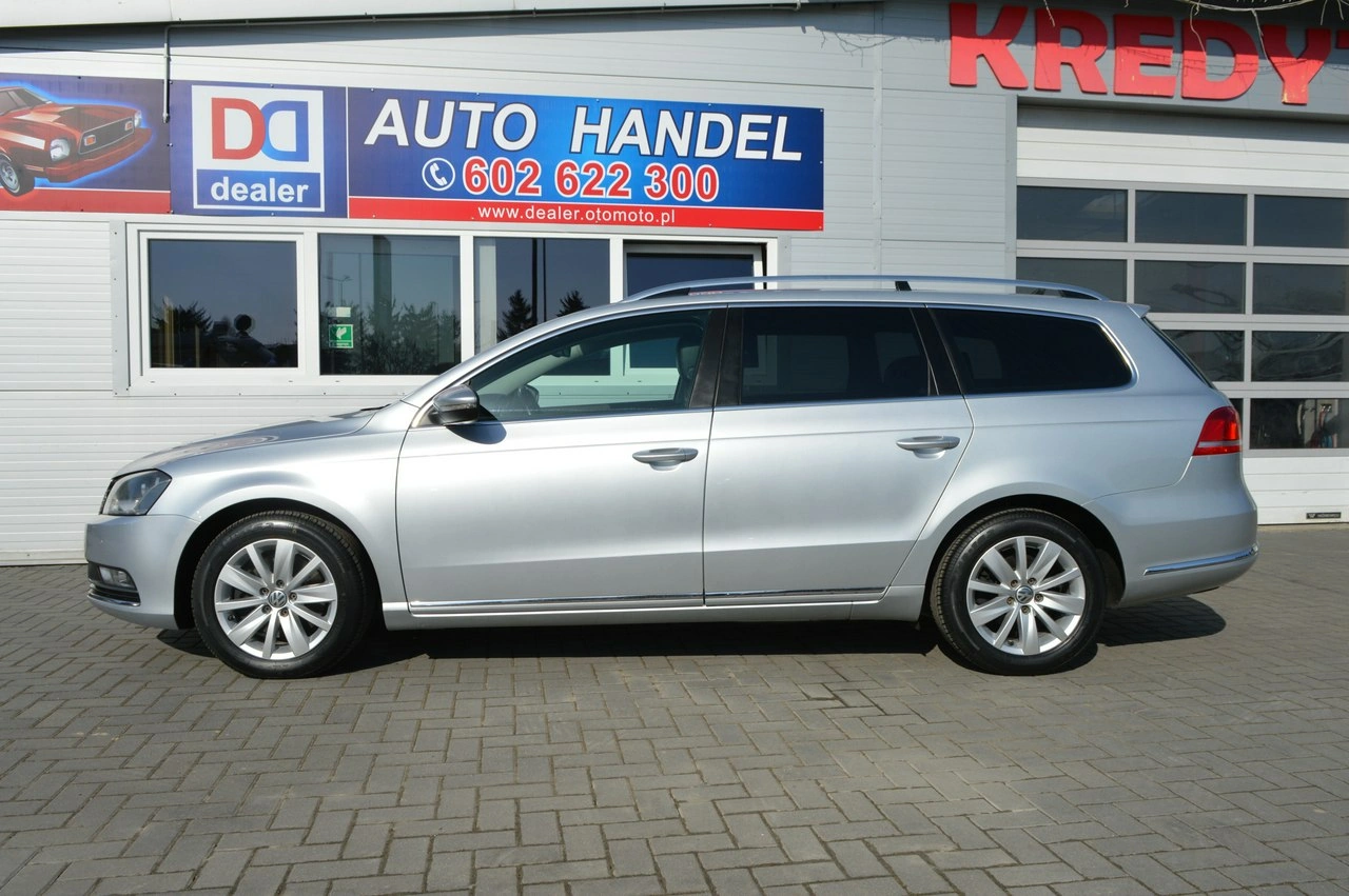 Volkswagen Passat - Zdjęcie 13