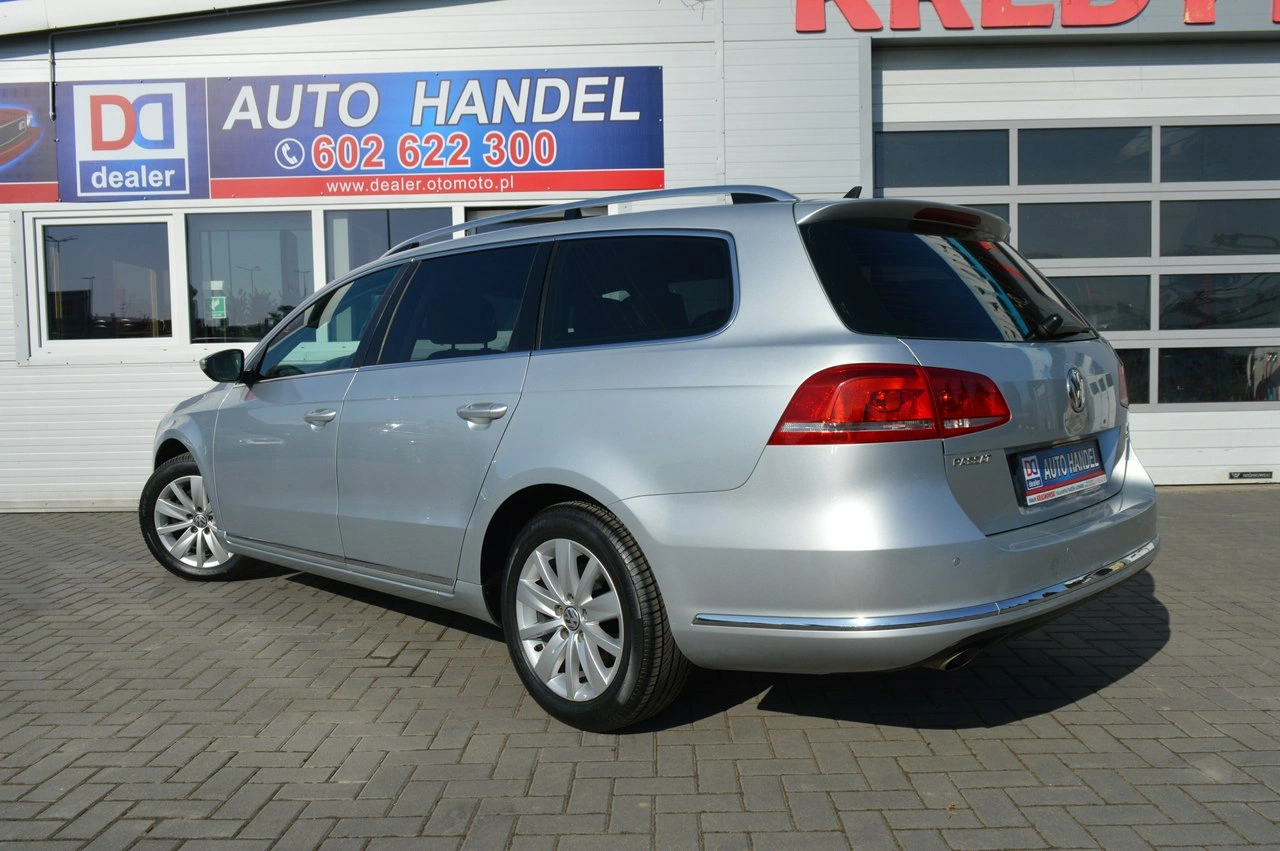 Volkswagen Passat - Zdjęcie 15