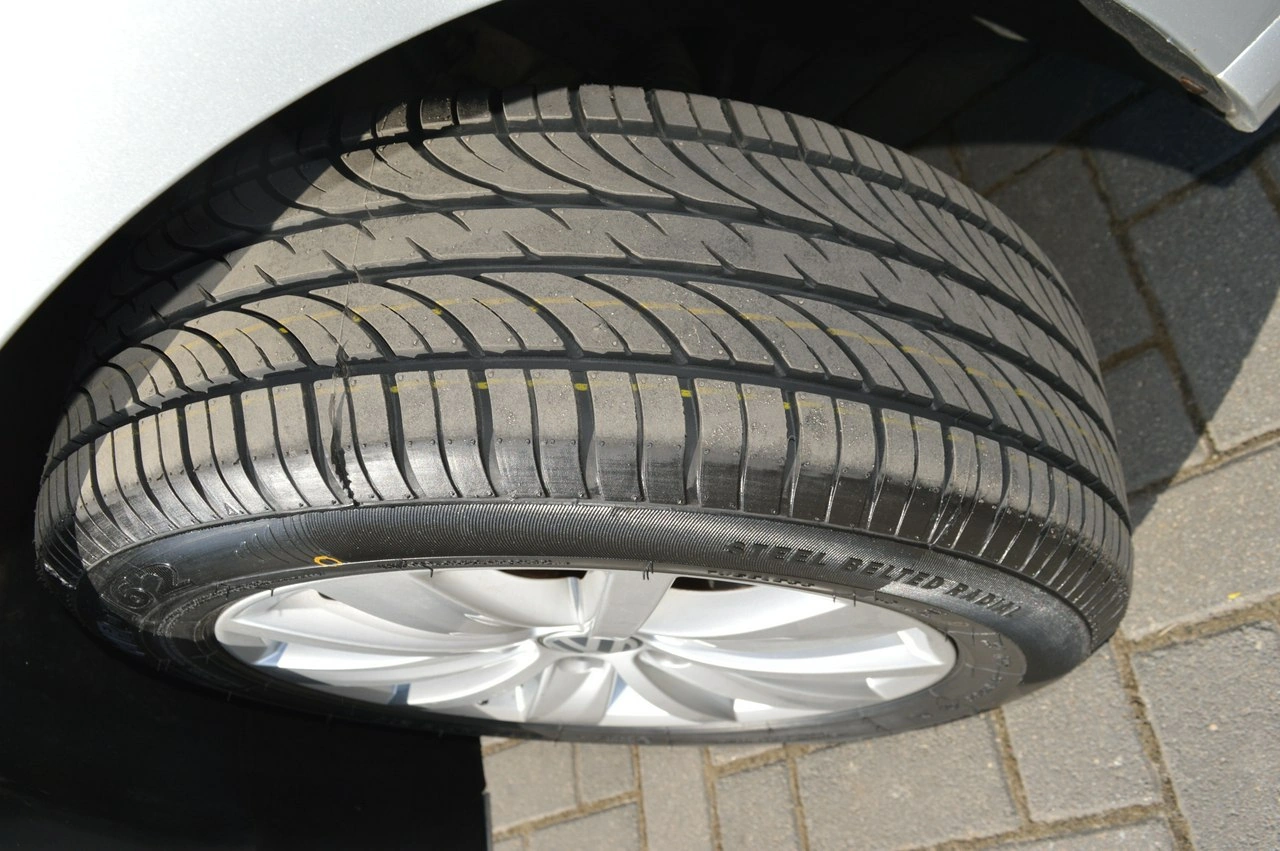 Volkswagen Passat - Zdjęcie 4