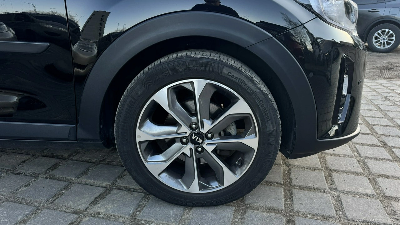 Kia Stonic - Zdjęcie 33