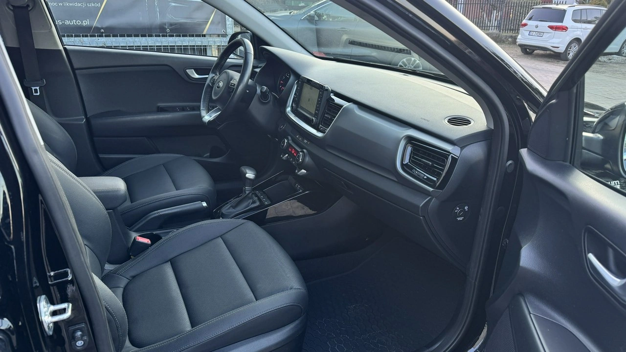 Kia Stonic - Zdjęcie 19